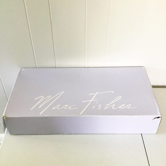 Marc Fisher Tall Heeled Black Leather Boots Size 9M Vitya New - Picture 7 of 8